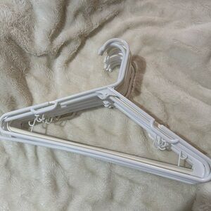 13 pack white coat hangers